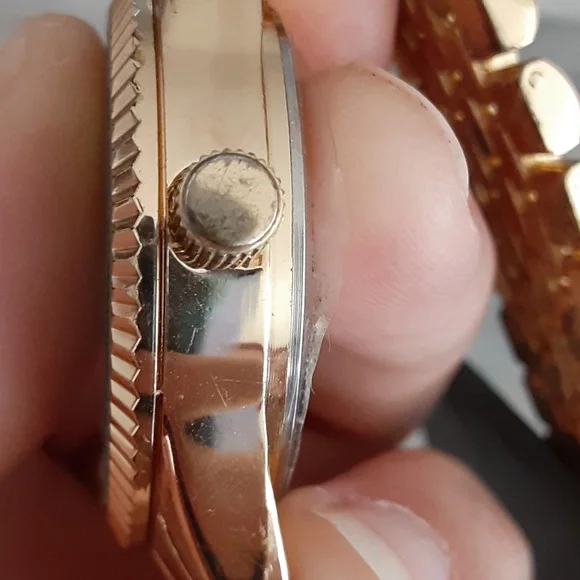 New York & Company Watch - Picture 6 of 6